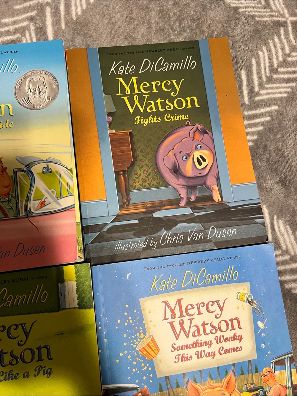 Mercy Watson Series by Kate DiCamillo 6 Piece Kids Book Lot Set Bundle - Picture 4 of 16